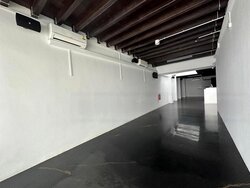 Craig Place (D2), Retail #457654071